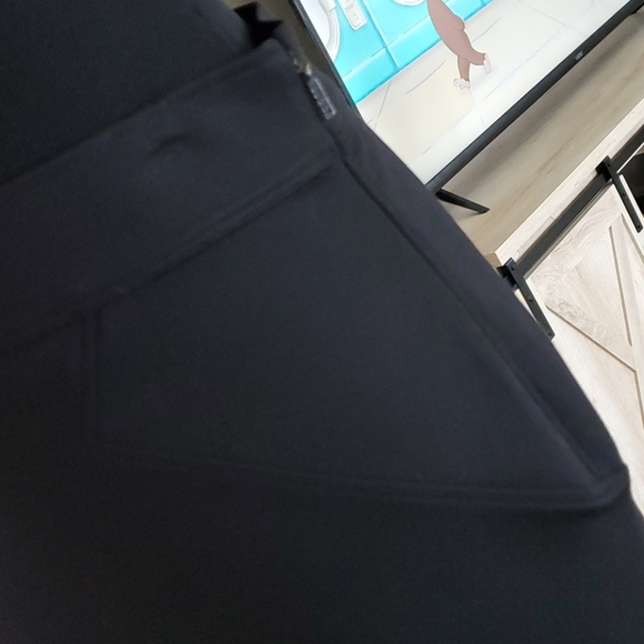 Gucci Black Skirt - Picture 2 of 8